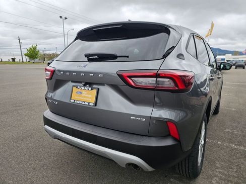 Certified 2025 Ford Escape Active AWD/4WD image 7