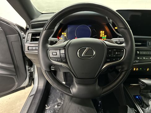 Certified 2025 Lexus ES 350 350 Luxury image 18