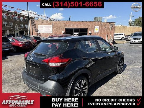 Used 2019 Nissan Kicks SV FWD image 5
