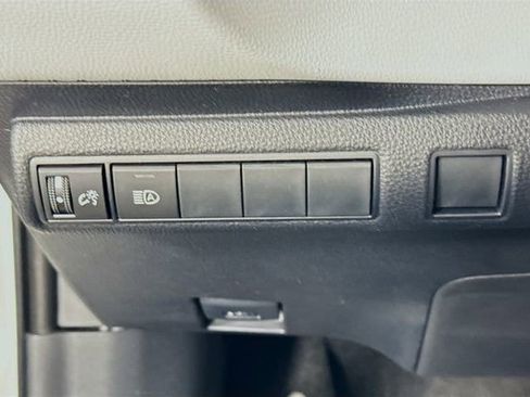 Certified 2026 Toyota Corolla SE image 10