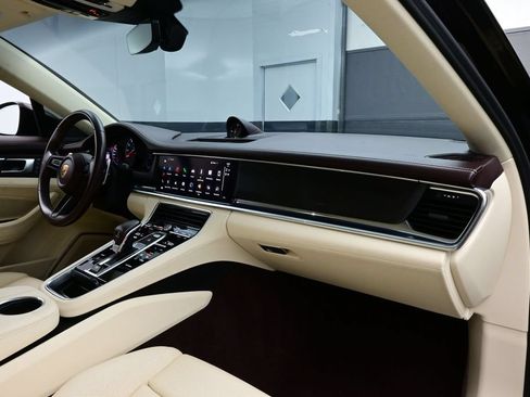 Certified 2023 Porsche Panamera 4 Platinum Edition AWD/4WD image 20