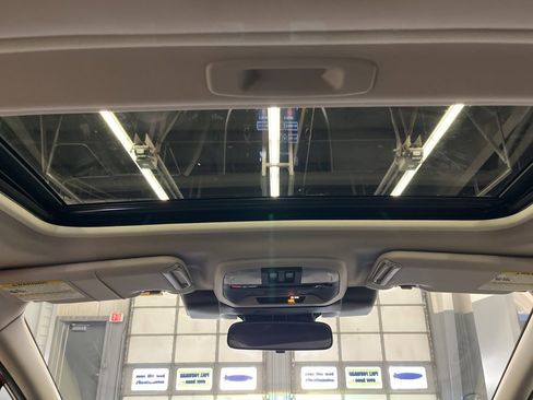 Used 2024 Subaru Crosstrek 2.0i Premium image 28