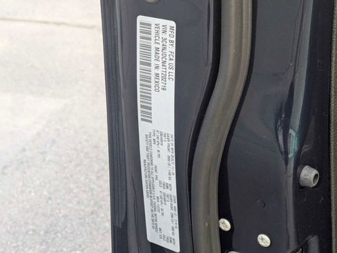 New 2026 Jeep Compass Limited w/ Sun, Sound & Navigation Group image 31