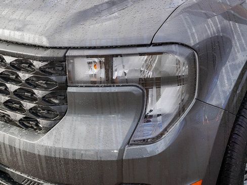 New 2025 Ford Maverick XL image 5