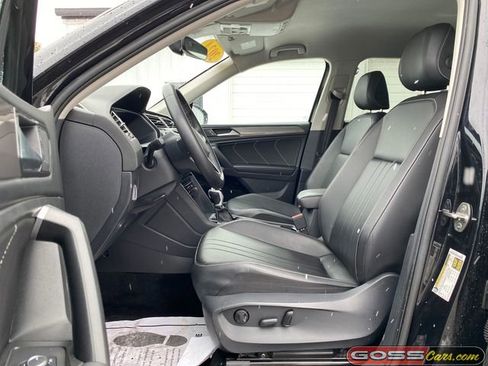 Used 2024 Volkswagen Tiguan SE image 23