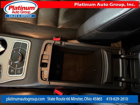 Used 2018 Jeep Grand Cherokee Limited AWD/4WD image 26
