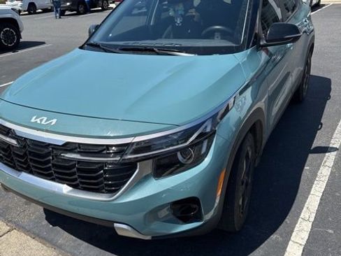 Used 2025 Kia Seltos S image 1