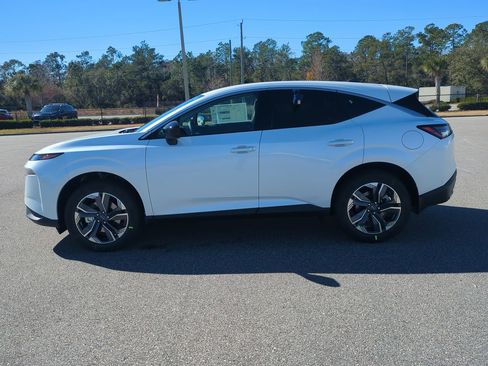 New 2026 Nissan Murano SV image 8