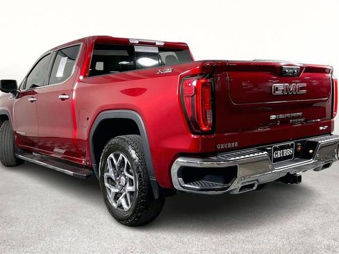 Used 2024 GMC Sierra 1500 SLT w/ SLT Premium Plus Package image 17