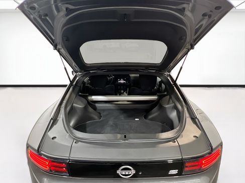 Used 2024 Nissan Z Sport w/ Floor Mat Package RWD image 16