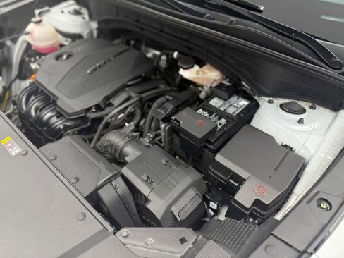 Used 2022 Kia Sorento S w/ Panoramic Sunroof Package FWD image 17