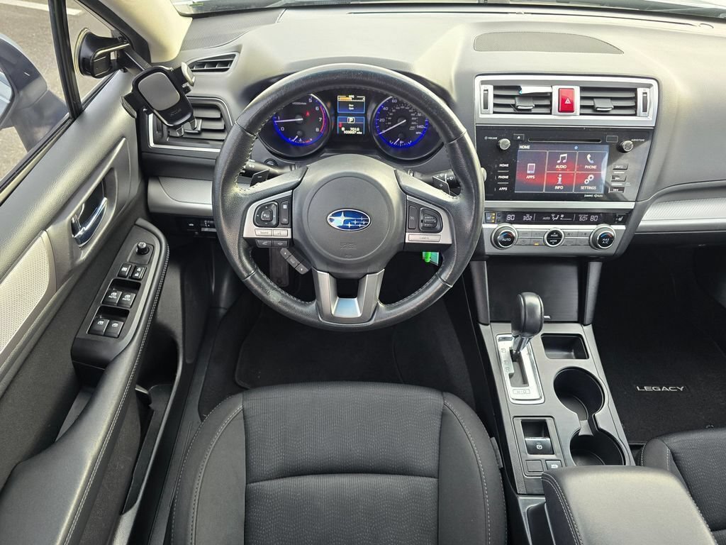 Used 2017 Subaru Legacy 2.5i Premium w/ Moonroof Package AWD/4WD image 10