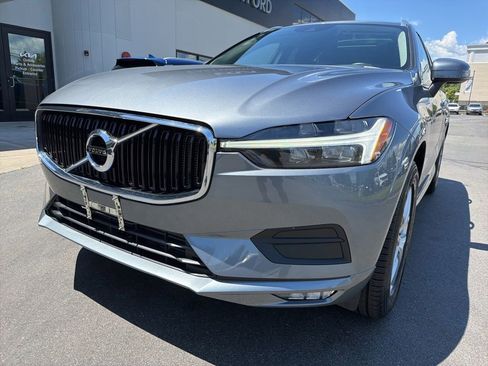 Used 2021 Volvo XC60 T5 Momentum AWD/4WD image 3