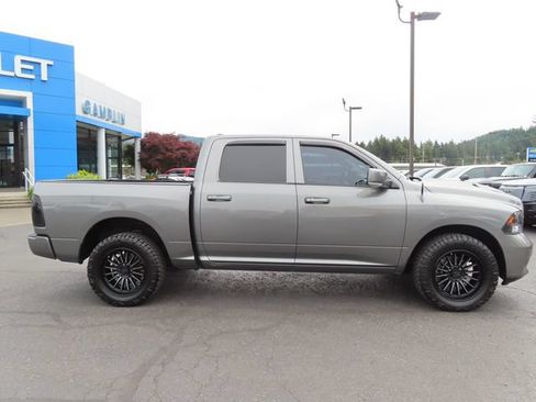 Used 2012 RAM 1500 Sport w/ Sport Premium Group AWD/4WD image 10