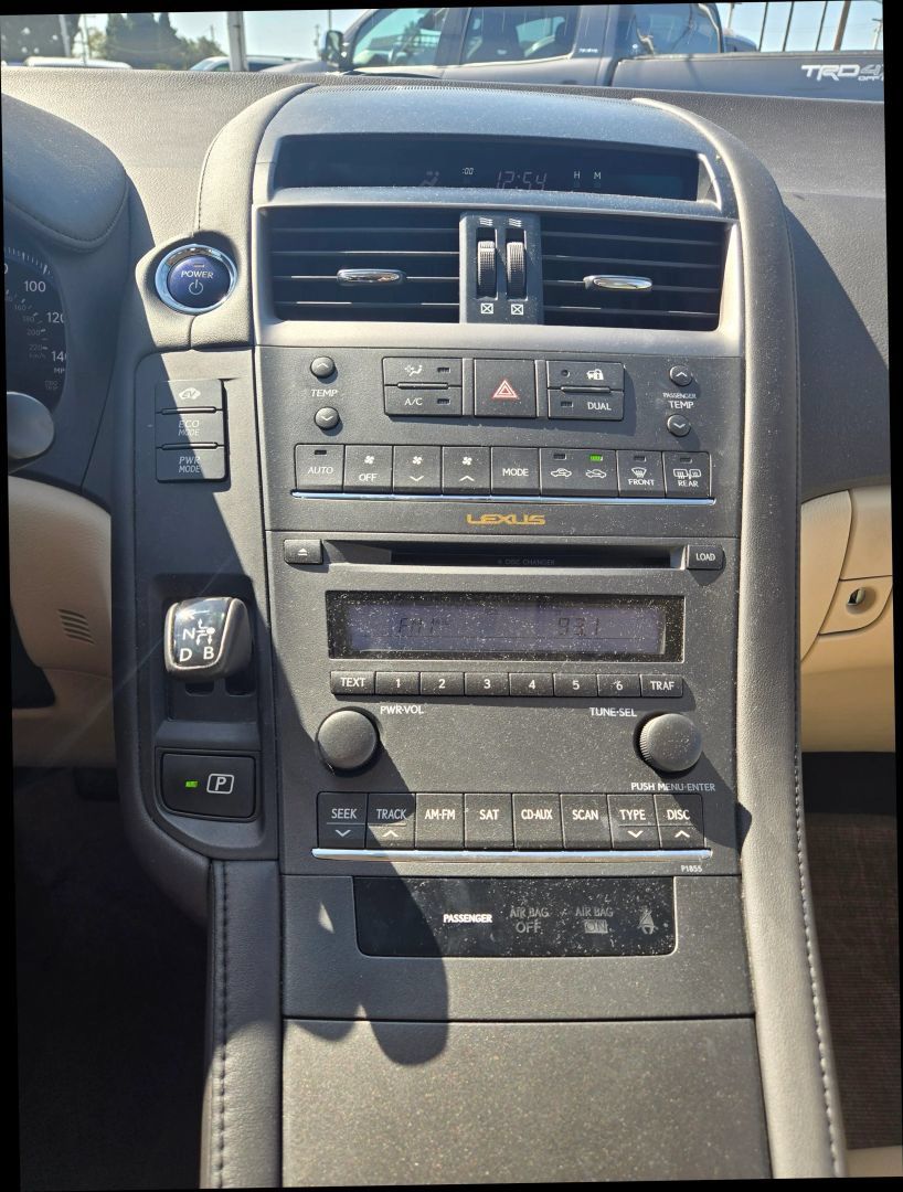 Used 2011 Lexus HS 250h w/ Preferred Accessory Package FWD image 23