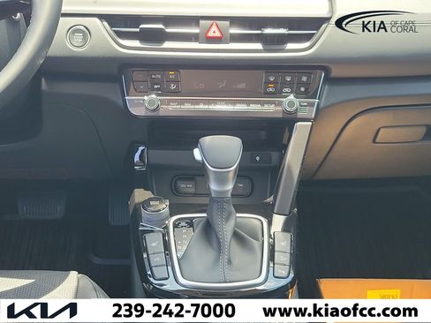 New 2026 Kia Seltos EX FWD image 18