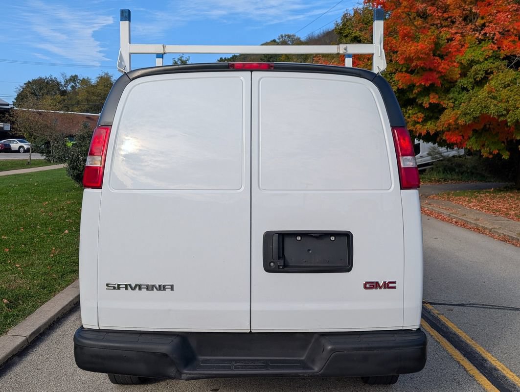 Used 2019 GMC Savana 2500 w/ Driver Convenience Package RWD image 6