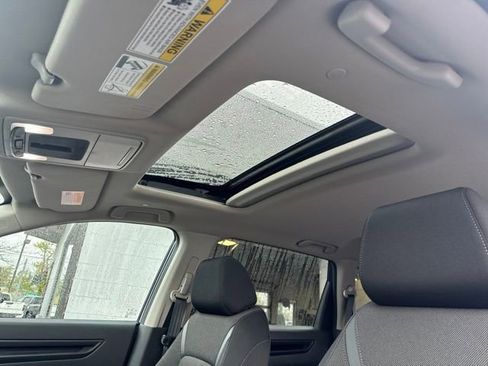 Used 2023 Honda CR-V EX image 18