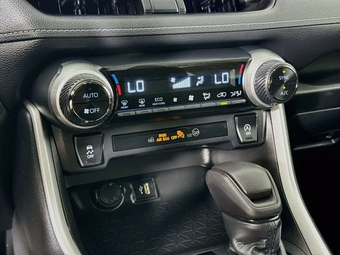 Certified 2023 Toyota RAV4 XLE w/ Convenience Package AWD/4WD image 18