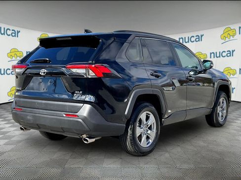 Used 2025 Toyota RAV4 XLE image 6