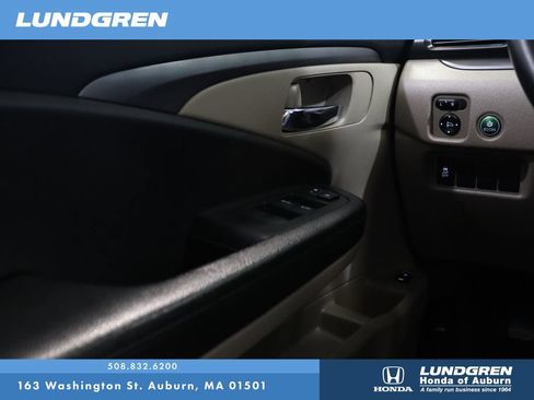 Used 2017 Honda Pilot EX-L image 28