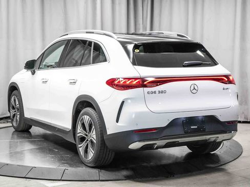 New 2026 Mercedes-Benz EQE 320 4MATIC SUV image 8