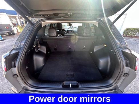 Used 2020 Jeep Cherokee Latitude Plus w/ Comfort/Convenience Group image 33