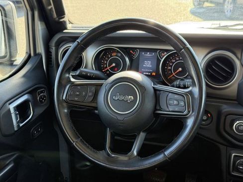 Used 2020 Jeep Wrangler Unlimited Sport S image 23