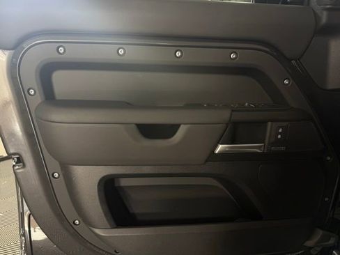 New 2026 Land Rover Defender 110 V8 image 25
