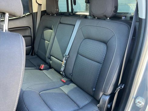 Used 2018 GMC Canyon SLE w/ SLE Convenience Package image 9