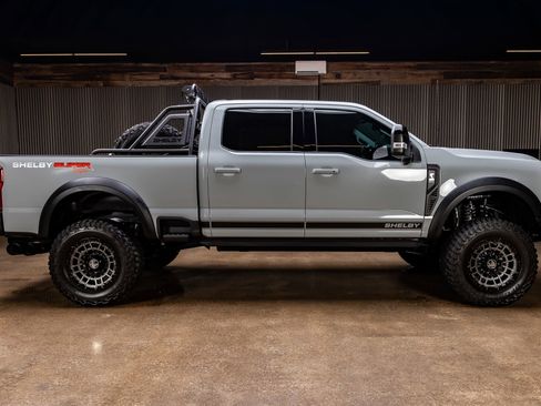 Used 2024 Ford F250 Lariat w/ Lariat Ultimate Package AWD/4WD image 10