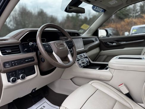 Used 2021 GMC Yukon Denali image 16