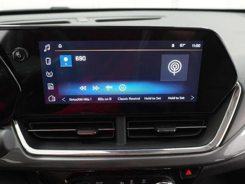 New 2026 Chevrolet Trax ACTIV FWD image 24