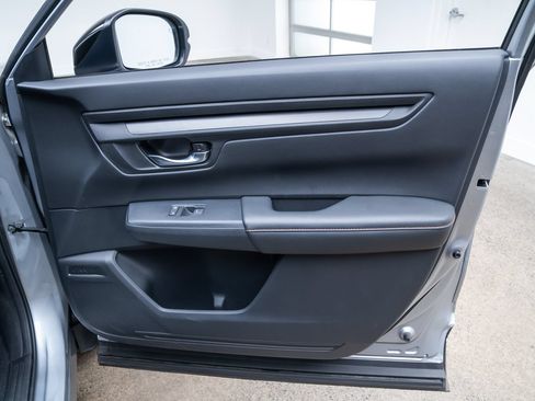 Used 2025 Honda CR-V Sport-L image 22