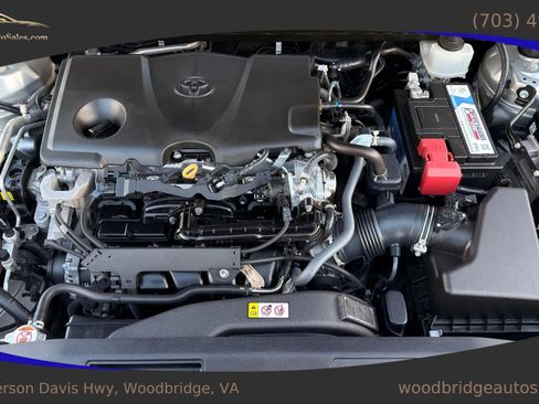 Used 2022 Toyota Camry LE image 31