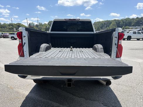 Used 2020 Chevrolet Silverado 3500 LTZ w/ LTZ Convenience Package AWD/4WD image 19