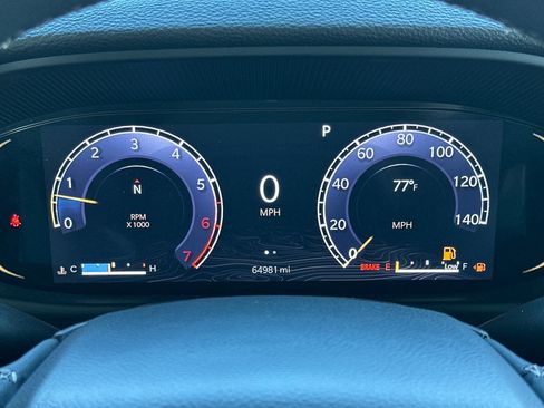 Used 2024 Jeep Wagoneer L Series II w/ Flexible Seating Group image 26