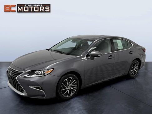 Used 2018 Lexus ES 350 FWD image 1