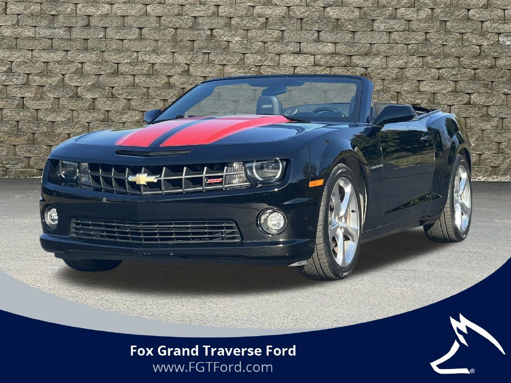 Used 2013 Chevrolet Camaro SS w/ RS Package RWD image 1