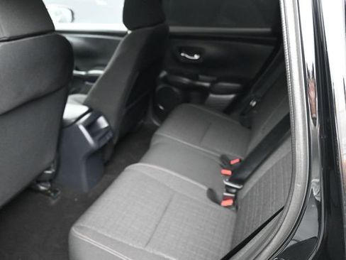 Certified 2026 Honda HR-V LX image 10