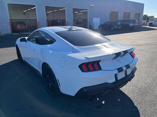 Used 2024 Ford Mustang Premium RWD image 5