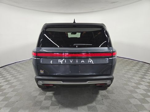 Used 2024 Rivian R1S Adventure AWD/4WD image 4