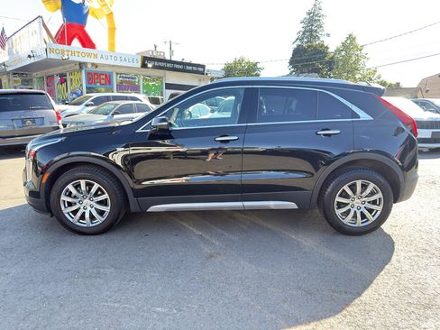 Used 2023 Cadillac XT4 Premium Luxury AWD/4WD image 3