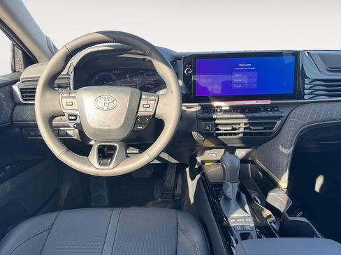 New 2026 Toyota Camry XLE AWD/4WD image 12