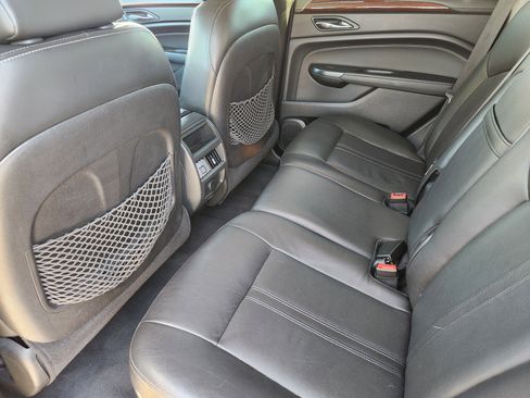 Used 2013 Cadillac SRX Performance w/ Driver Awareness Package image 30