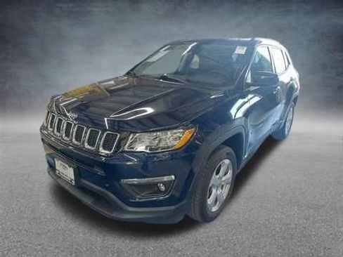 Used 2018 Jeep Compass Latitude AWD/4WD image 35