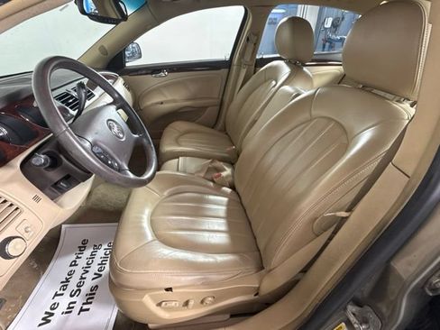 Used 2010 Buick Lucerne CXL w/ Driver Confidence Package FWD image 18