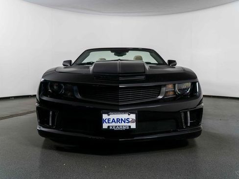 Used 2011 Chevrolet Camaro SS image 3