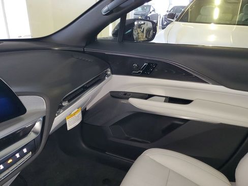 New 2025 Cadillac Lyriq Sport AWD/4WD image 20