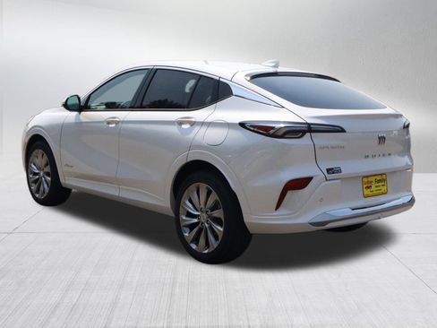 New 2025 Buick Envista Avenir image 5